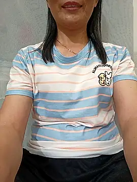 Asian girl13 online show from April 12, 11:15 am