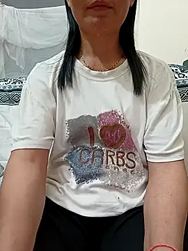 Snapshot of Asian_girl13 chatting on April 25, 1:52 pm Asian girl13 online show from April 25, 1:52 pm
