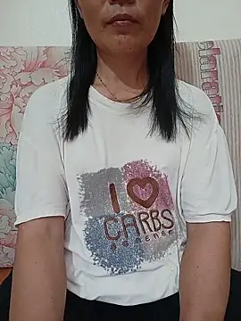 Snapshot of Asian_girl13 chatting on May 30, 2:36 pm Asian girl13 online show from May 30, 2:36 pm