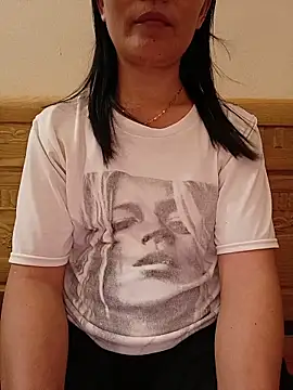 Snapshot of Asian_girl13 chatting on June 9, 2:06 pm Asian girl13 online show from June 9, 2:06 pm