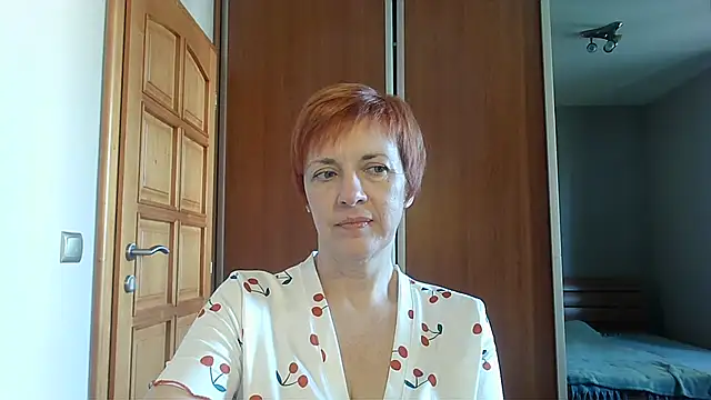 Snapshot of LoraLoraMay chatting on May 25, 12:44 pm LoraLoraMay online show from May 25, 12:44 pm