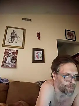 Snapshot of Geaux_Again chatting on February 22, 10:42 pm Geaux Again online show from February 22, 10:42 pm