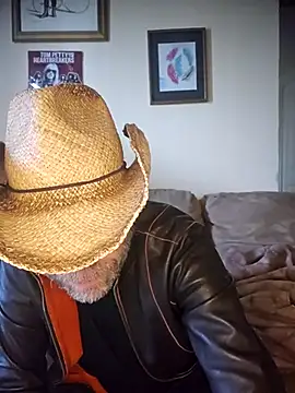 Snapshot of Geaux_Again chatting on March 18, 8:48 pm Geaux Again online show from March 18, 8:48 pm