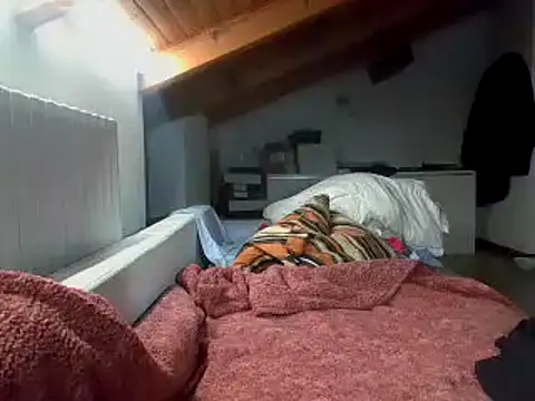 OniricFemme online show from March 1, 6:00 pm