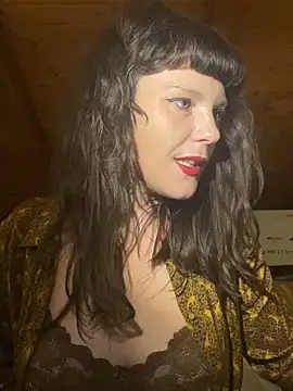 OniricFemme online show from March 7, 9:06 pm