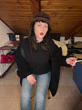 OniricFemme online show from March 17, 9:22 am