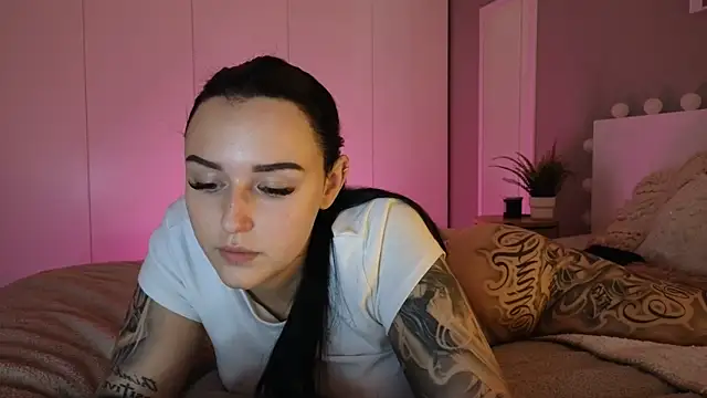 Snapshot of anastasiaink chatting on February 6, 8:23 pm anastasiaink online show from February 6, 8:23 pm