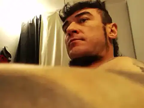 Snapshot of ballardbret chatting on December 18, 4:09 am ballardbret online show from December 18, 4:09 am