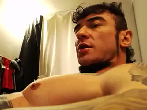 Snapshot of ballardbret chatting on February 10, 7:36 am ballardbret online show from February 10, 7:36 am