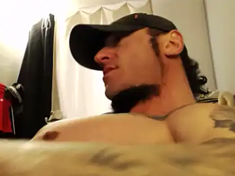 Snapshot of ballardbret chatting on February 16, 7:04 am ballardbret online show from February 16, 7:04 am