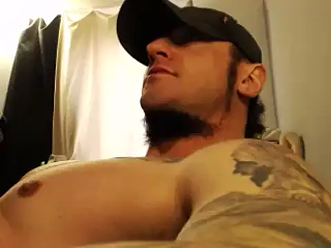 Snapshot of ballardbret chatting on February 20, 7:34 am ballardbret online show from February 20, 7:34 am