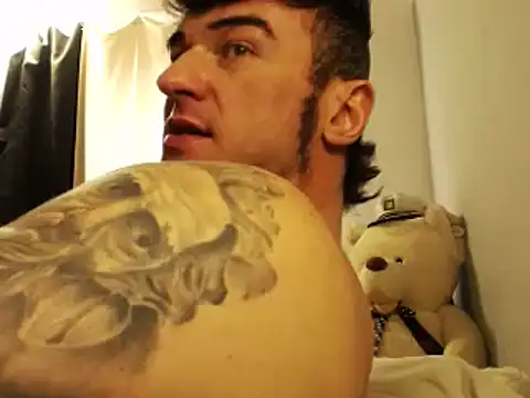 Snapshot of ballardbret chatting on March 11, 7:48 am ballardbret online show from March 11, 7:48 am