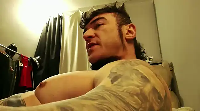 Snapshot of ballardbret chatting on March 23, 4:05 am ballardbret online show from March 23, 4:05 am