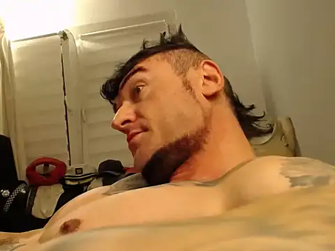 Snapshot of ballardbret chatting on September 15, 10:32 pm ballardbret online show from September 15, 10:32 pm