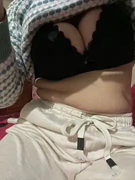 Milk Mom99 online show from December 21, 2:19 am