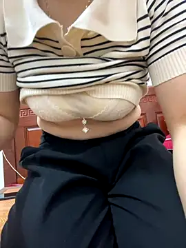 Milk Mom99 online show from November 1, 4:58 am