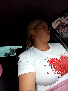 natally ross21 online show from December 13, 11:13 am