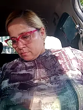 natally ross21 online show from February 1, 9:40 pm