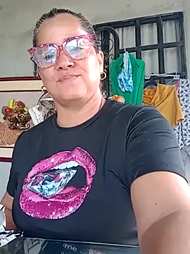 natally ross21 online show from February 18, 1:00 pm