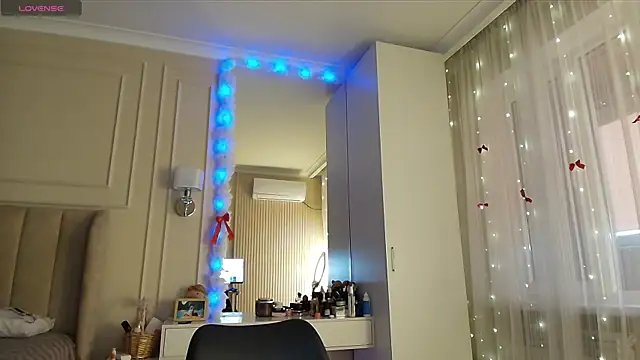 melissa yamazaki online show from April 15, 5:14 am