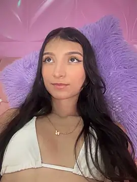 loly-yandere online show from January 5, 8:42 pm