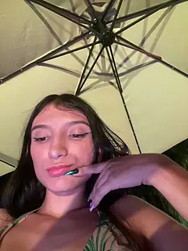 loly-yandere online show from January 11, 11:35 pm