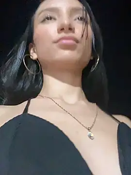 loly-yandere online show from January 14, 11:37 pm