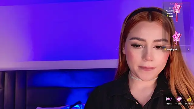 SamanthaKlein  online show from January 25, 9:26 am