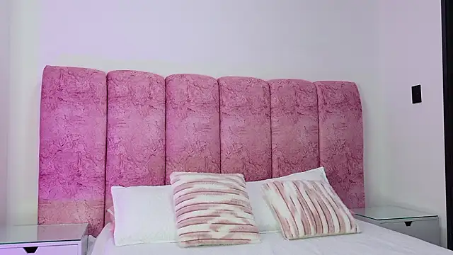 kendal rossi online show from January 16, 11:58 am