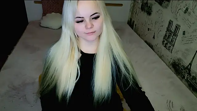 lovely-eyes online show from February 13, 7:54 pm