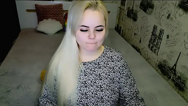 lovely-eyes online show from March 27, 8:19 pm