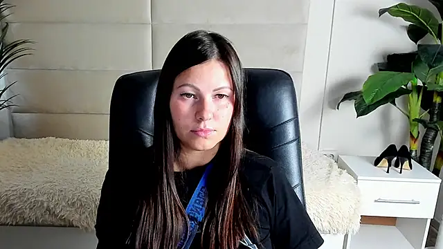 Snapshot of Dana__dom chatting on October 27, 2:59 am Dana dom online show from October 27, 2:59 am