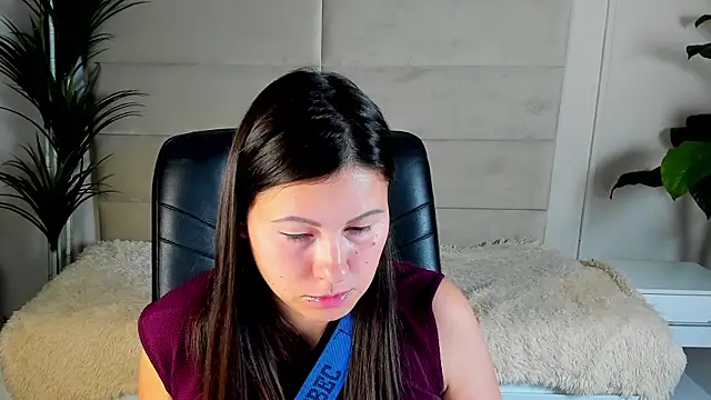 Snapshot of Dana__dom chatting on November 10, 1:15 am Dana dom online show from November 10, 1:15 am