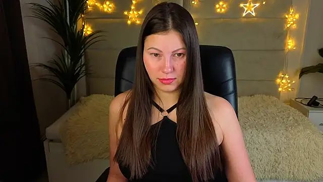 Snapshot of Dana__dom chatting on December 22, 1:46 am Dana dom online show from December 22, 1:46 am