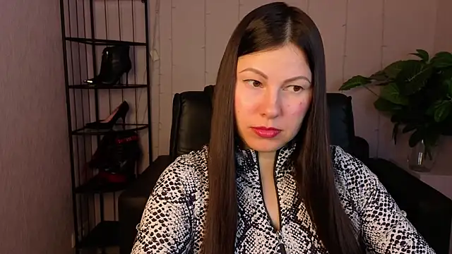 Snapshot of Dana__dom chatting on March 3, 2:07 am Dana dom online show from March 3, 2:07 am