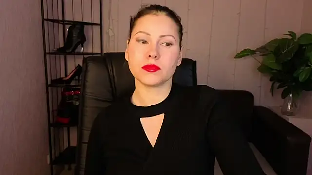 Snapshot of Dana__dom chatting on March 6, 2:19 am Dana dom online show from March 6, 2:19 am