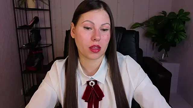 Dana  dom online show from April 9, 2:00 am