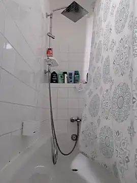 Snapshot of Chriso0007 chatting on November 27, 10:17 am Chriso0007 online show from November 27, 10:17 am