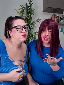 carolyne2023 online show from December 5, 8:01 am