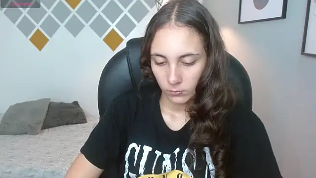 Snapshot of xlunna chatting on January 11, 8:21 pm xlunna online show from January 11, 8:21 pm