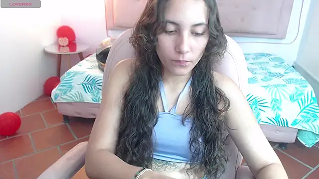 Snapshot of xlunna chatting on February 19, 8:41 pm xlunna online show from February 19, 8:41 pm