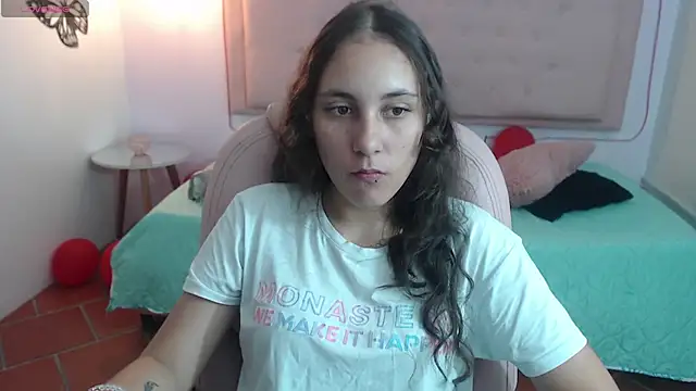 Snapshot of xlunna chatting on February 21, 8:16 pm xlunna online show from February 21, 8:16 pm