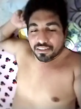 Snapshot of Nicolastrustd chatting on March 8, 1:03 am Nicolastrustd online show from March 8, 1:03 am