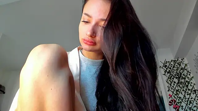 IreneVON online show from January 2, 7:12 am