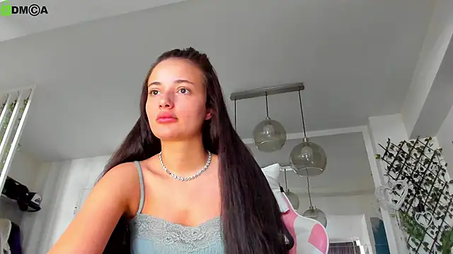 Snapshot of IreneVON chatting on June 27, 5:34 am IreneVON online show from June 27, 5:34 am