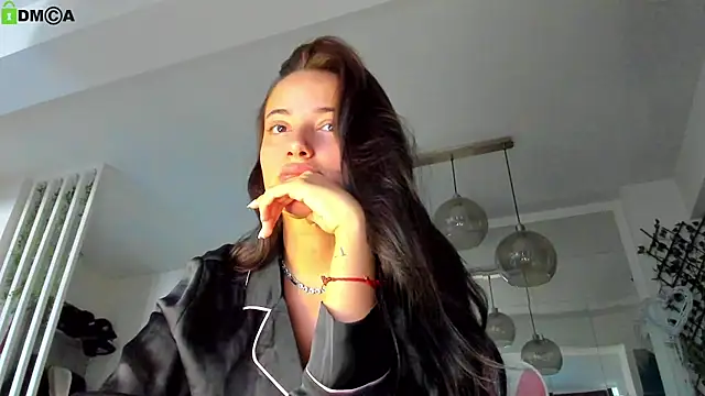 Snapshot of IreneVON chatting on July 3, 3:57 am IreneVON online show from July 3, 3:57 am