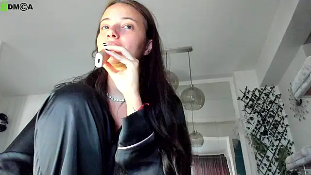Snapshot of IreneVON chatting on July 22, 4:04 am IreneVON online show from July 22, 4:04 am