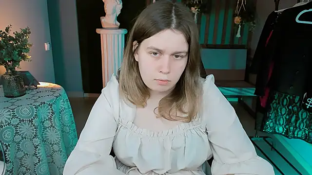 FioraMarmoris online show from February 28, 12:42 pm