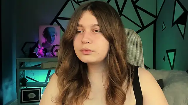 FioraMarmoris online show from October 13, 1:44 pm