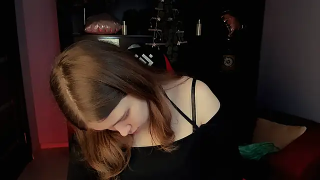 FioraMarmoris online show from February 27, 8:03 am